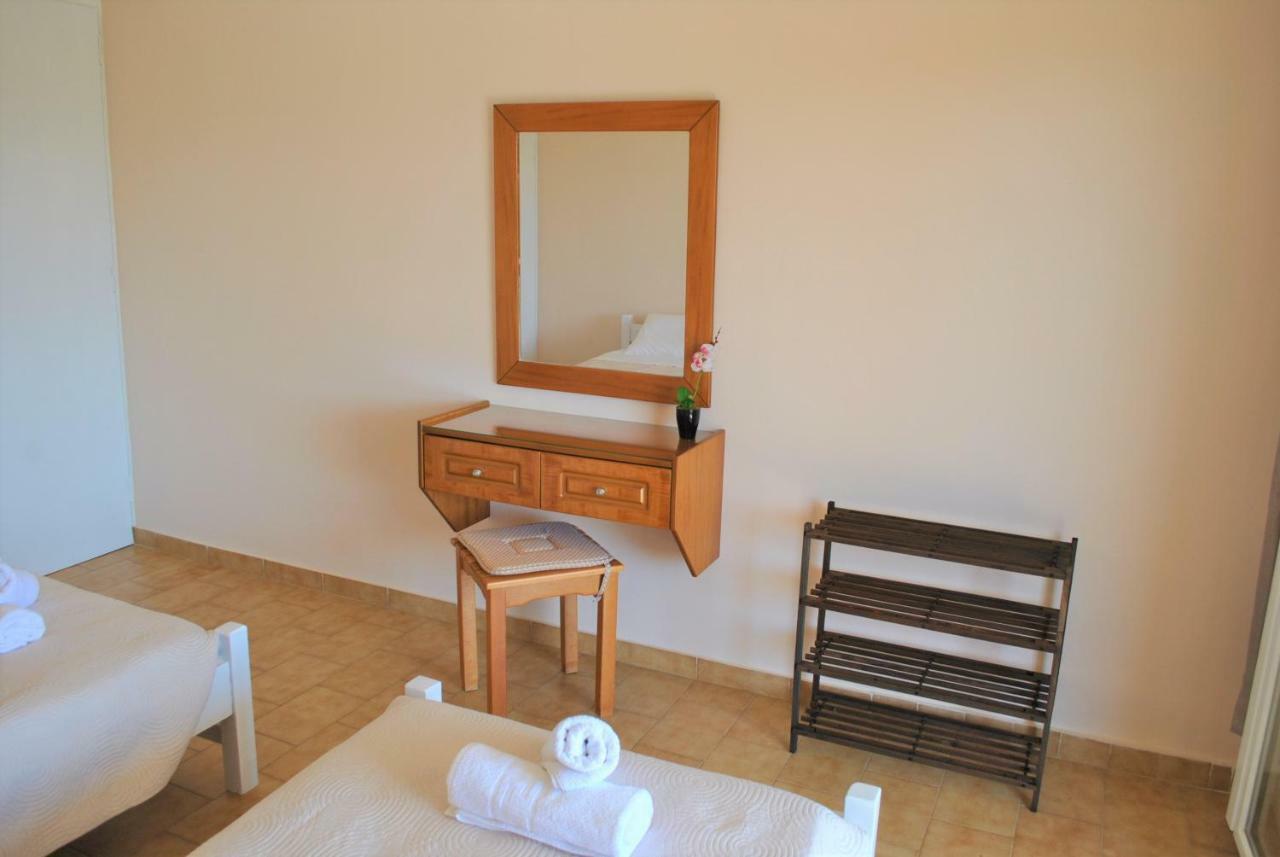 Lefkothea Apartments Kassiopi Ngoại thất bức ảnh